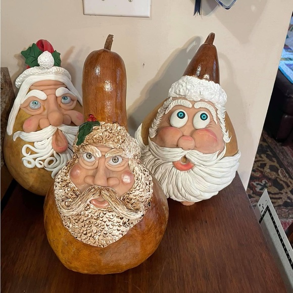 Gourds with Santa face - Picture 14 of 16